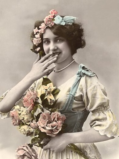 victorian-fashion-1908throwkiss