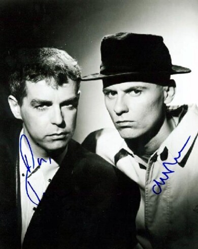 PET-SHOP-BOYS-V2-Autograph