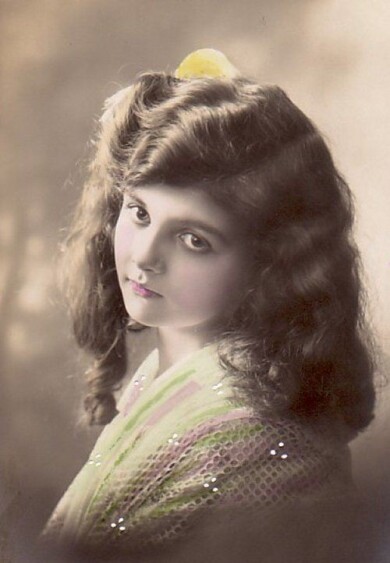 victorian-fashion-1910child-pretty