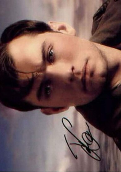 JUDE-LAW-SKY-CAPTAIN-Autograph