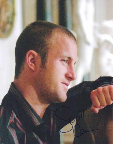 SCOTT-CAAN-Autograph