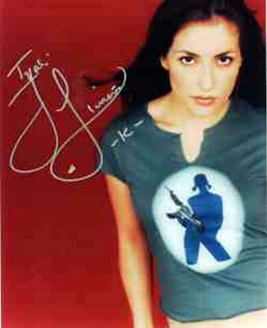IYARI-LIMON-Autograph