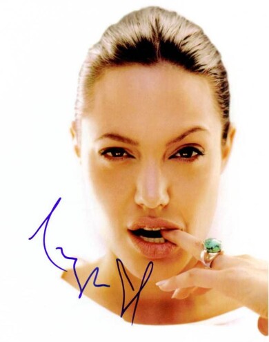 ANGELINA-JOLIE-V9-Autograph