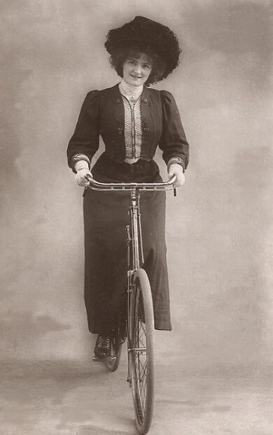 victorian-fashion-1905bikelady
