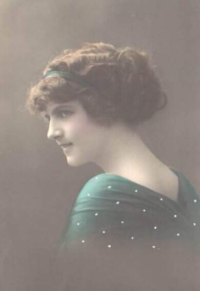 victorian-fashion-tint-gr-spots