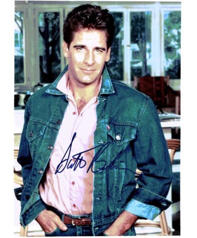 SCOTT-BAKULA-Autograph