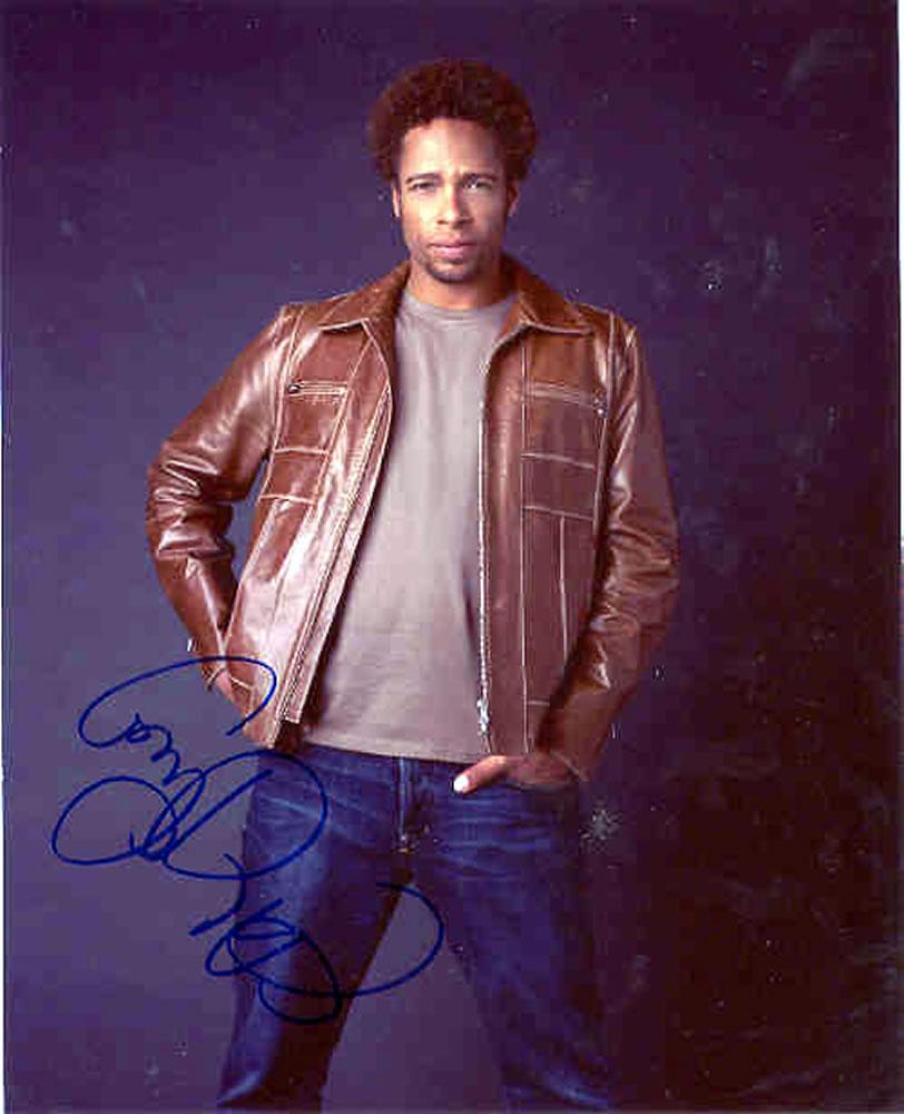 GARY-DOURDAN-Autograph