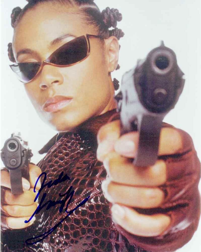 JADA-PINKETT-SMITH-Matrix-Autograph