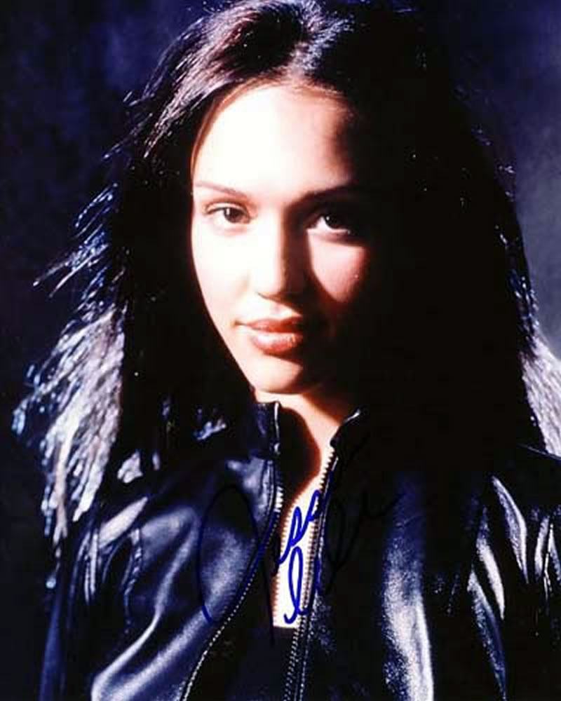 JESSICA-ALBA-V5-Autograph
