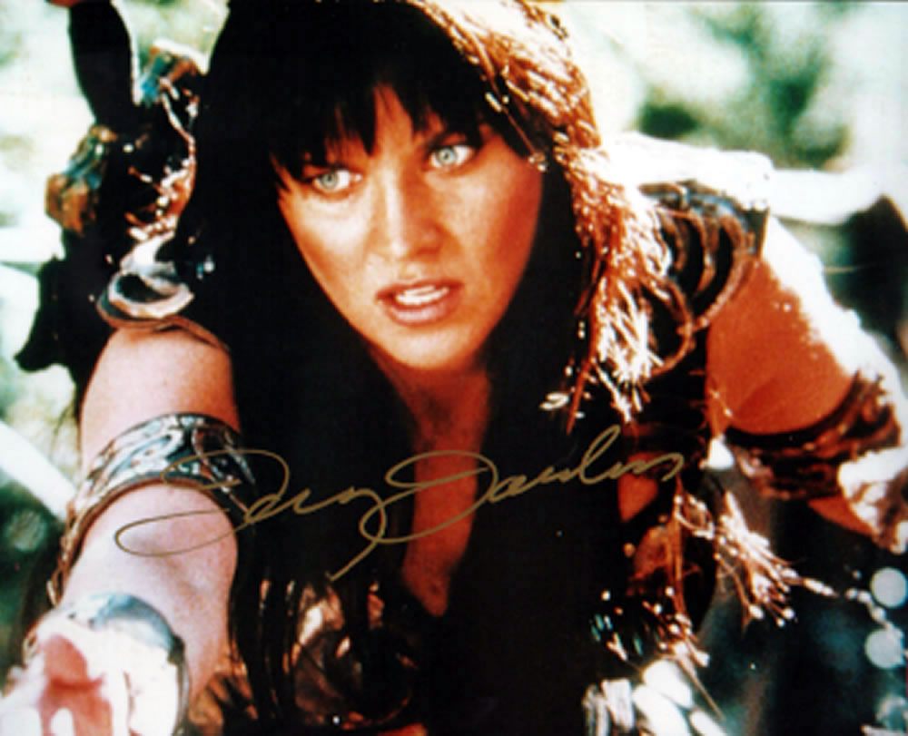 LUCY-LAWLESS-XENA-V2-Autograph
