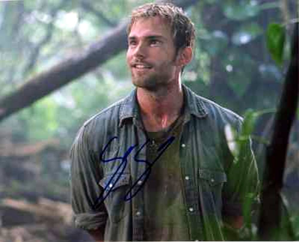 SEAN-WILLIAMS-SCOTT-V2-Autograph