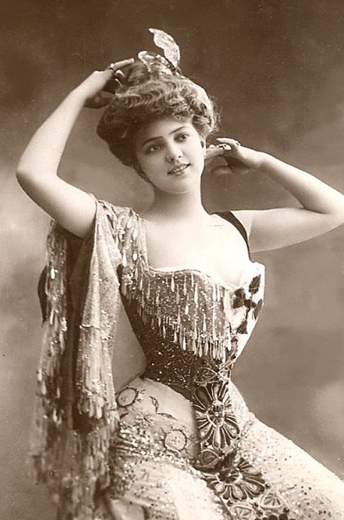 victorian-fashion-1905vamp