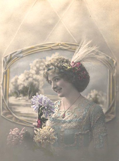 victorian-fashion-1910locket1