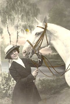 victorian-fashion-whitehorse